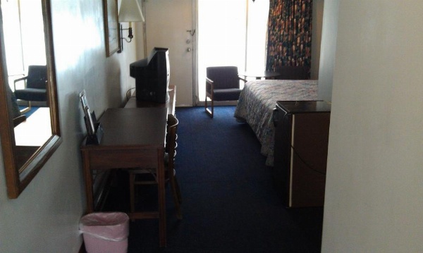 Kings Inn Cleveland image 8